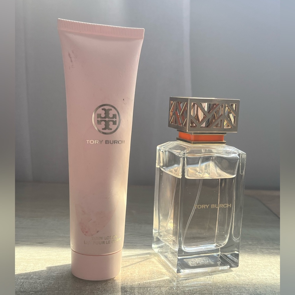 Tory Burch Signature